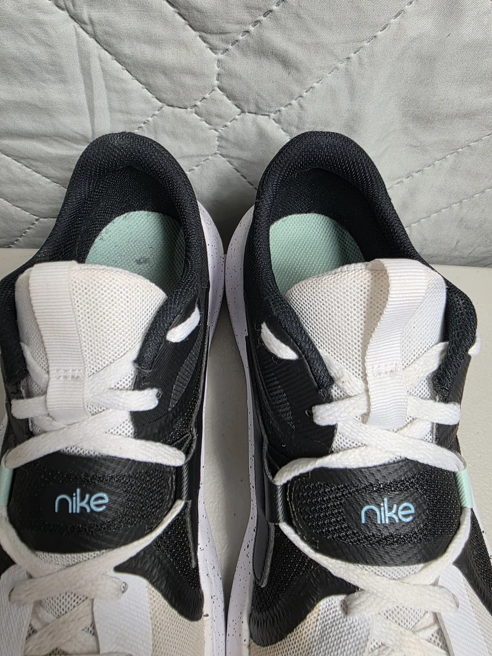 Nike In-Season TR 13 White Black Jade Woman's Sz 9.5